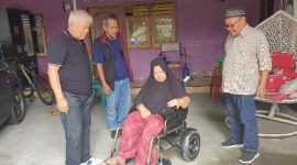 Ingin Membawa dan Menghadirkan Berkah untuk Sesama, ' Rachmat Hidayat Elektrik ' Kembali Sebar Kursi Roda di Gumi Patuh Karya (Foto: Istimewa) 