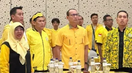 Sekretaris DPD Partai Golkar NTB, Firadz Pariska menyebut dari hasil survei LSI Denny JA pasangan Syamsul Luthfi-Abdul Wahid menempatkan pasangan Syamsul Luthfi-Abdul Wahid posisi teratas.