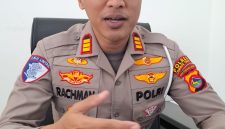 Kasat Lantas Polres Lombok Timur, AKP Abdul Rachman, S.Tr.K., S.I.K.