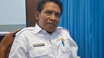 Sekretaris Dikbud Lotim L. Bayan Purwadi, S.Sos
