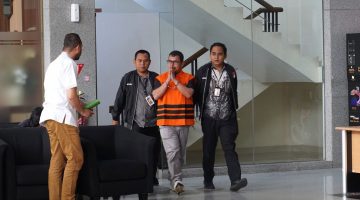 KPK Ringkus Tersangka Dugaan Pemerasan Di Pemkab Bolaang Mongondow Utara